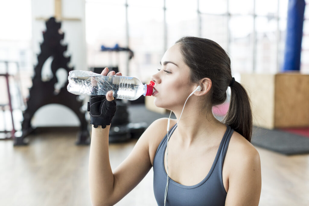 spor yaparken sıvı tüketimi